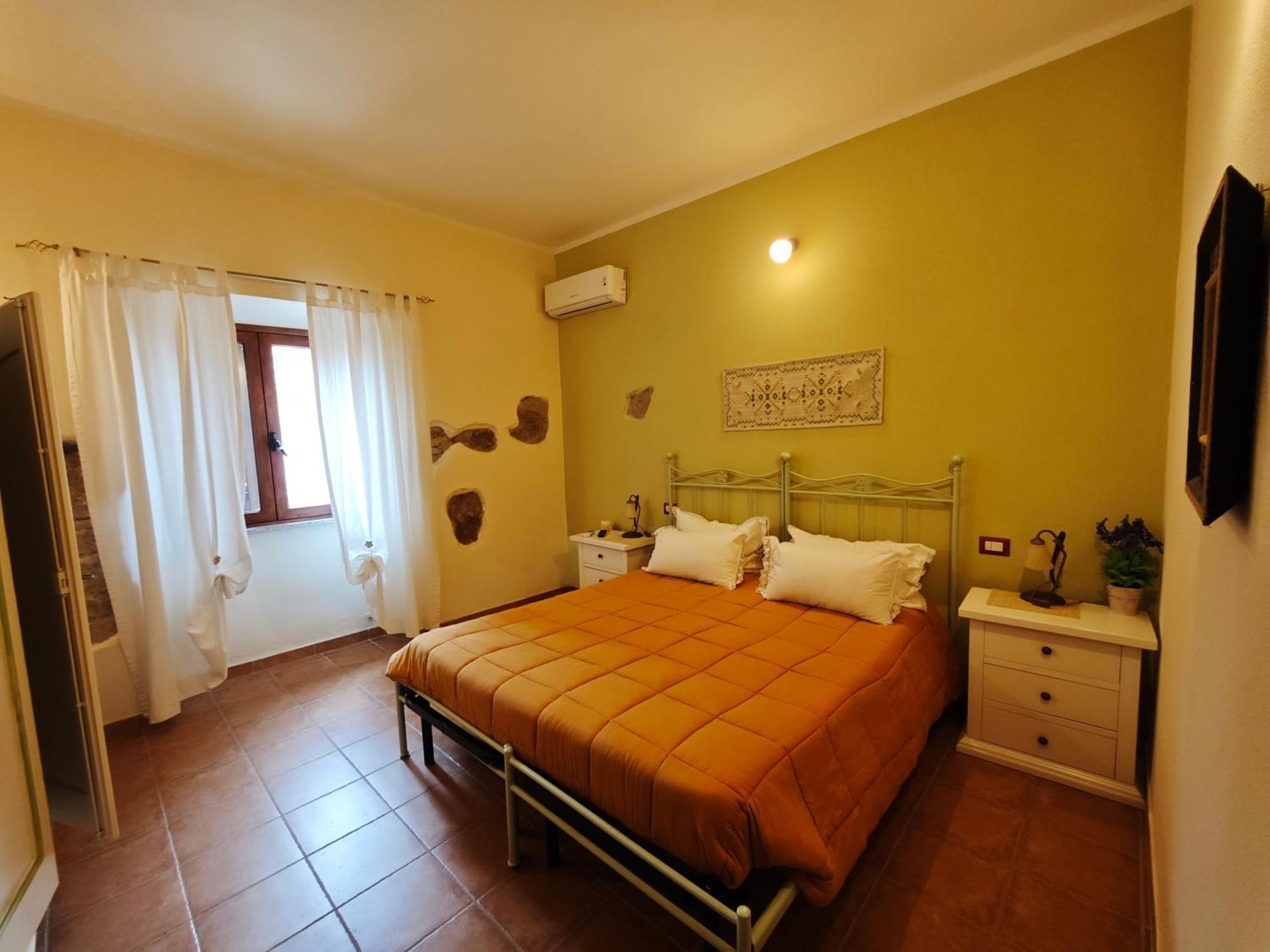 B&B Domu Delunas Giba Exteriör bild